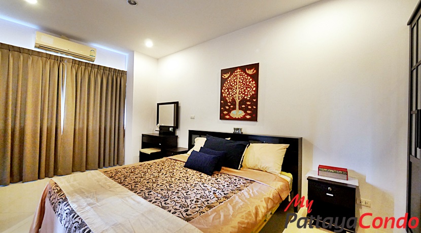 Diamond Suites Resort Pattaya Condo For Sale - DS01