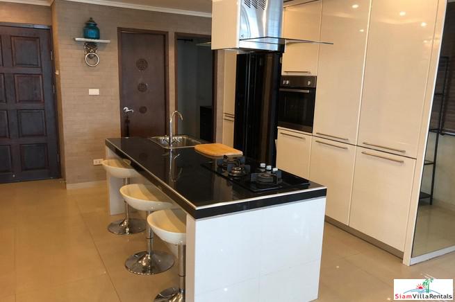 Baan Phrompong | Spacious & Luxurious Two Bedroom Condo in Phrom Phong