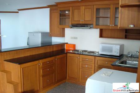 Witthayu Complex | Great Price Large Two Bedroom Condo near Chitlom