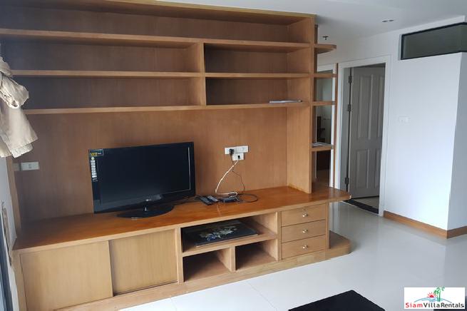 Supalai Premier Place | Luxury Large Two Bedroom Condo for Rent Asoke Rd.