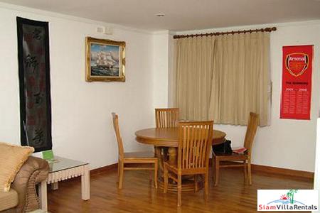 Baan Siri Sukhumvit 13 | Nice Three Bedroom Condo for a Good Price at Asoke BTS