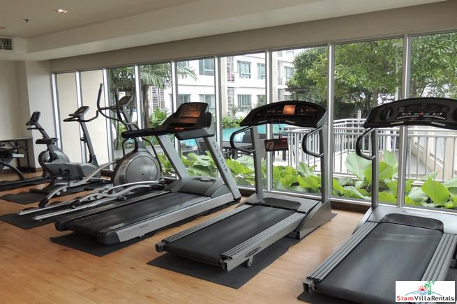 Condo One X | Large One Bedroom Condo for Rent on the Top Floor, Sukhumvit 26