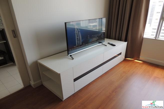 Condo One X | Large One Bedroom Condo for Rent on the Top Floor, Sukhumvit 26
