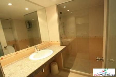 Rain Tree |Modern Studio Apartment for Rent in Trendy Thong Lo