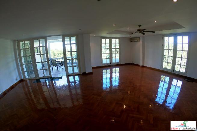 Navin Mansion | Penthouse 3 Bed Duplex at a Boutique Apartment Block of only 8 Units in Tropical Grounds at Yan Nawa - Pets Allowed