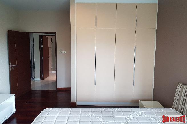 Sukhumvit City Resort Condo | Bright and Sunny Two Bedroom for Rent with Garden Views on Sukhumvit 11