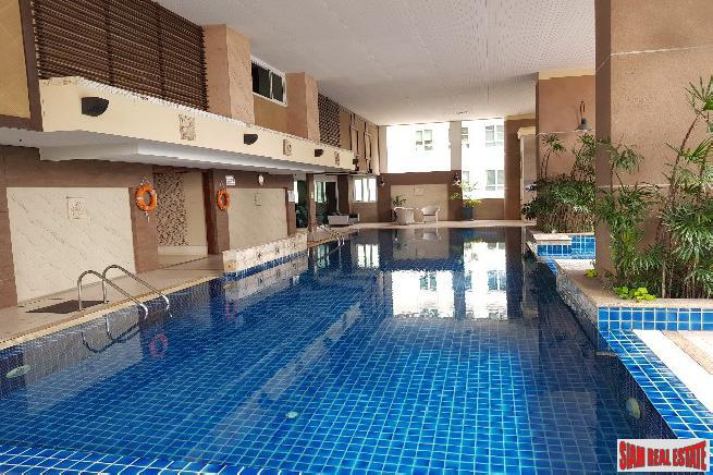 Sukhumvit City Resort Condo | Bright and Sunny Two Bedroom for Rent with Garden Views on Sukhumvit 11