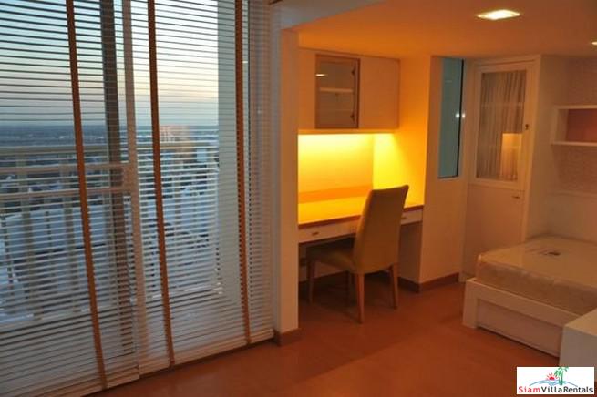 59 Heritage | Loft Style Corner Duplex with Fantastic City Views on Sukhumvit 59