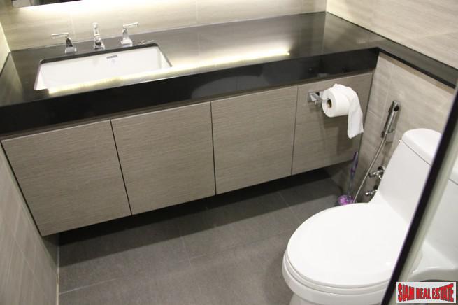 Klass Langsuan | Two Bedroom Corner Condo for Rent in Langsuan, Lumphini
