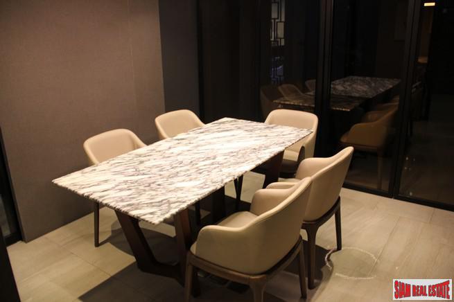 Klass Langsuan | Two Bedroom Corner Condo for Rent in Langsuan, Lumphini