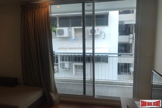 Siri On 8 | Convenient Two Bedroom Condo for Rent Located Near BTS Nana on Sukhumvit 8