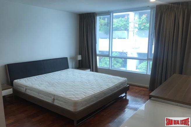 Siri On 8 | Convenient Two Bedroom Condo for Rent Located Near BTS Nana on Sukhumvit 8