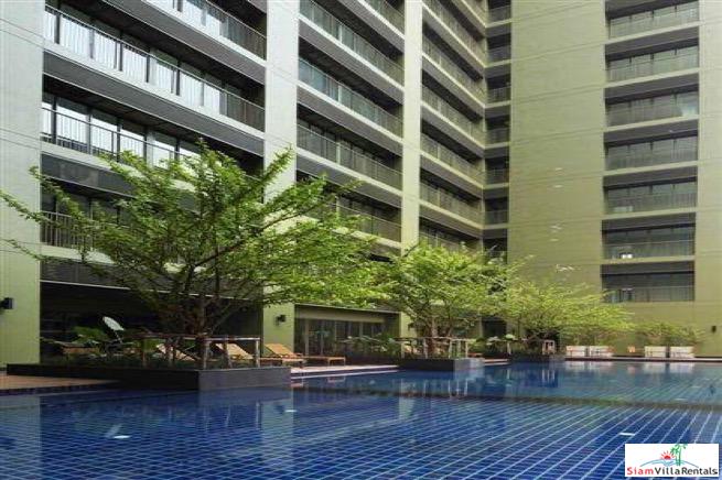 Noble Solo | Large Furnished One Bedroom Condo in a Desirable Area of Thong Lo