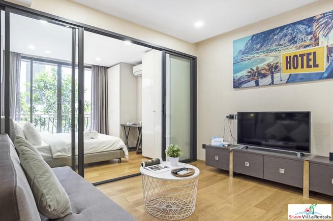 Klass Lansuan | Bright and Cheerful One Bedroom Condo for Rent in Chit Lom