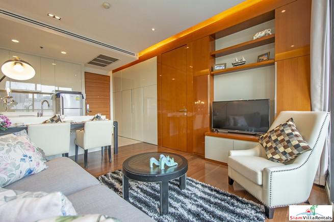 The Address Sukhumvit 28| Modern Designed One Bedroom Condo with City Views for Rent in Phrom Phong