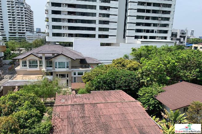 Baan Siri Sukhumvit 10 | Immaculate One Bed Condo for Rent in Nana