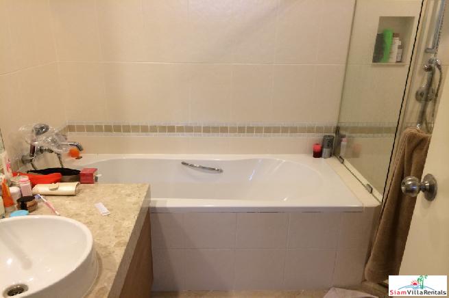 Baan Siri Sukhumvit 10 | Immaculate One Bed Condo for Rent in Nana
