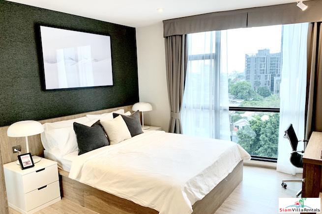 RHYTHM Ekkamai | Large Modern Two Bedroom Corner for Rent in New Condo