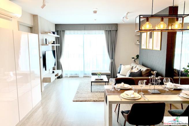 RHYTHM Ekkamai | Large Modern Two Bedroom Corner for Rent in New Condo