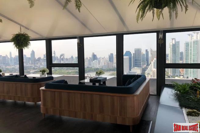 Siamese Exclusive Queens | Two Bedroom with Panoramic City Views for Rent in Sukhumvit 16 Area of Bangkok