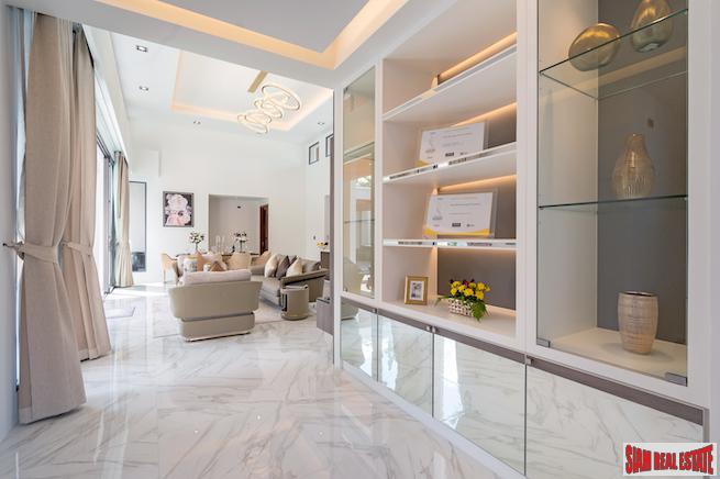 New Luxury Villa Project with Private Pools and Gardens in Bang Tao
