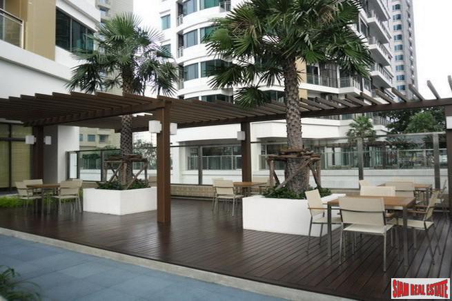 Em Villa's Compound