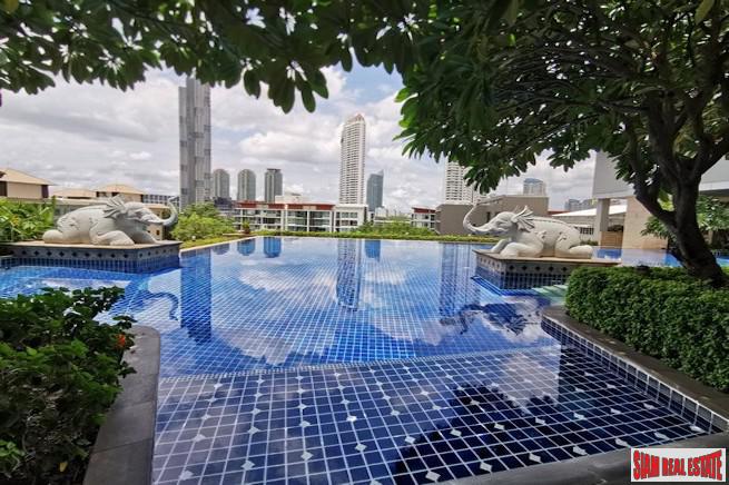 Urbano Absolute Sathon-Taksin