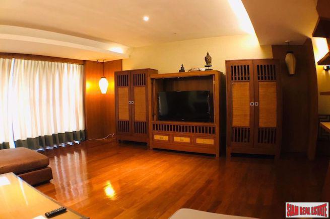 Noble House Thonglor 25