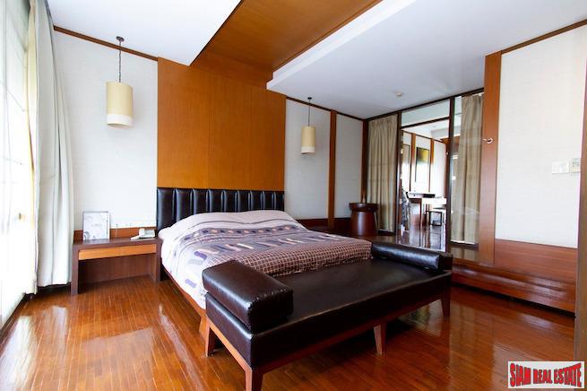 Noble House Thonglor 25