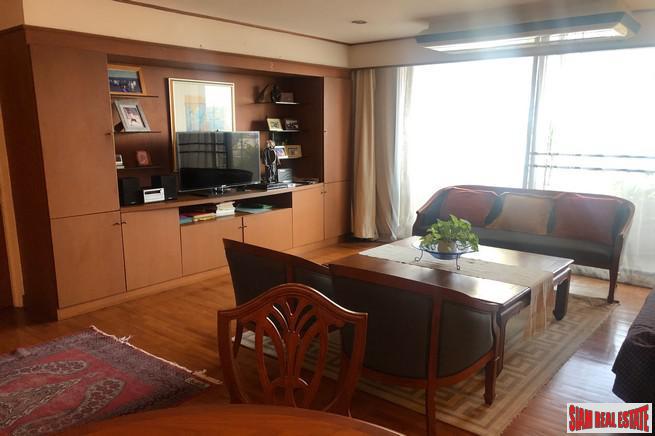 The Treasure Silom