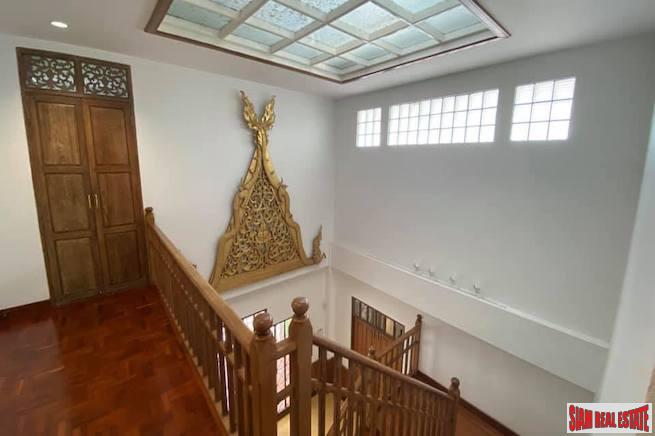 Four Bedroom Pet Friendly House for Rent Near BTS National Stadium