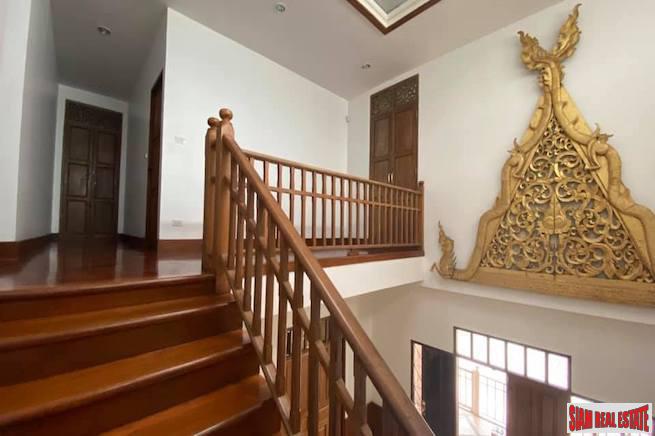 Four Bedroom Pet Friendly House for Rent Near BTS National Stadium