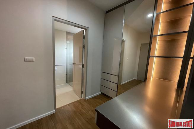 The Edition rama 9 Pattanakarn | Large Three Bedroom House with Private Plunge Pool + Extras for Rent
