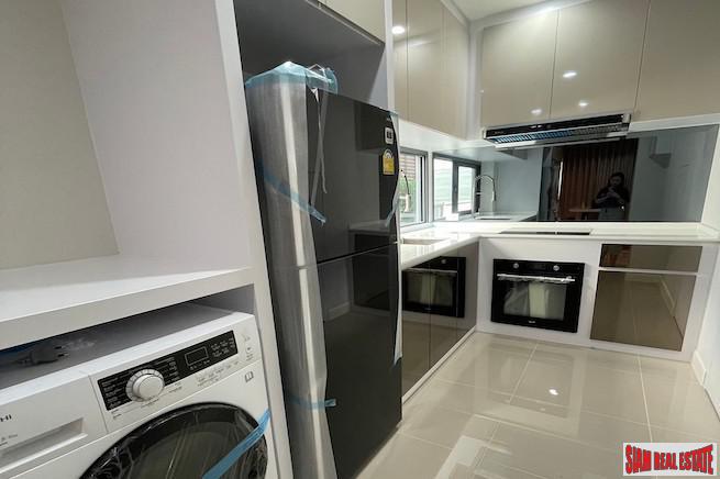 The Edition rama 9 Pattanakarn | Large Three Bedroom House with Private Plunge Pool + Extras for Rent