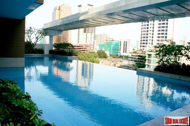 The Loft Ekkamai | Comfortable One Bedroom Condo for Rent Two Minutes from BTS Ekkamai