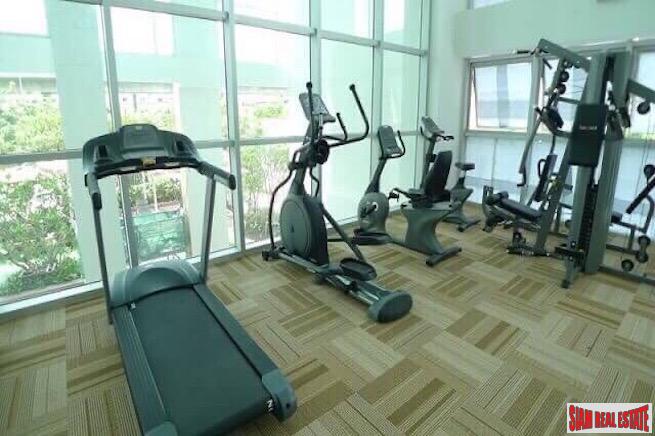 Villa Sathorn | Cozy One Bedroom Condo for Rent only 5 Minutes from the BTS