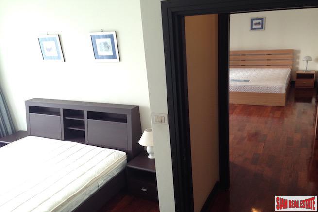 Wilshire | Large Two Bedroom Condo for Rent Close to BTS Phrom Phong