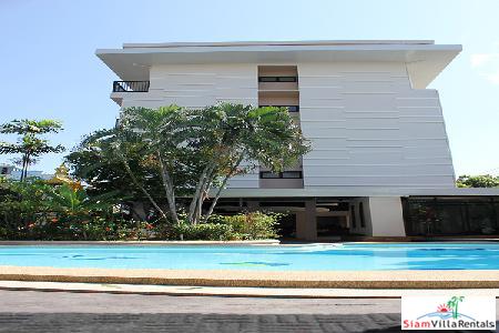 Pet Friendly, Stunning 3 bedroom 230 sqm Luxury Apartment in Ekkamai